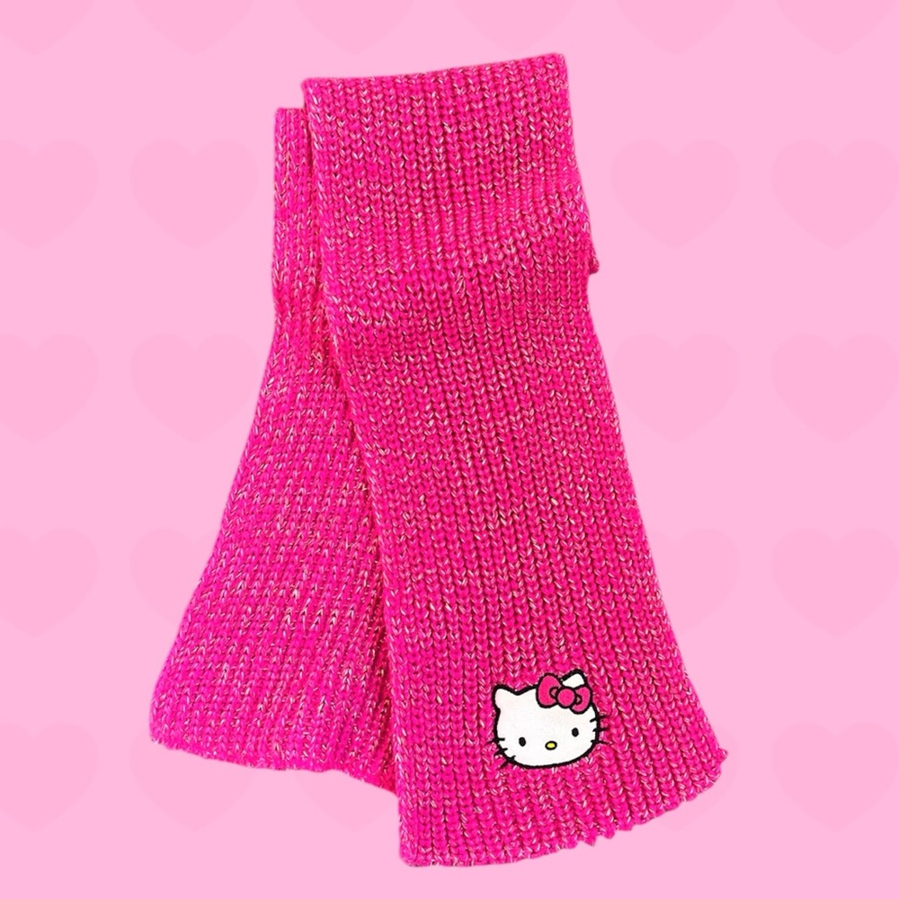 Last chance…Sanrio Hello Kitty Scarf Hot Pink Sparkle
